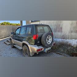 Nissan Terrane SE 125 cavalos . Carros