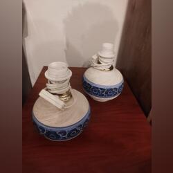 Par candeeiros em cerâmica pintada 26cm. Candeeiros. Guimarães. Led De mesa De quarto Ceramica  Novo / Como novo Candelabro