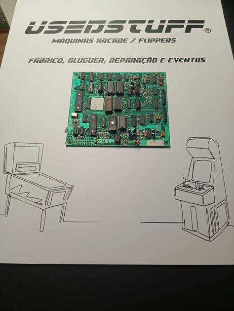 Pinball Flipper Gottlieb System 80. Pinballs