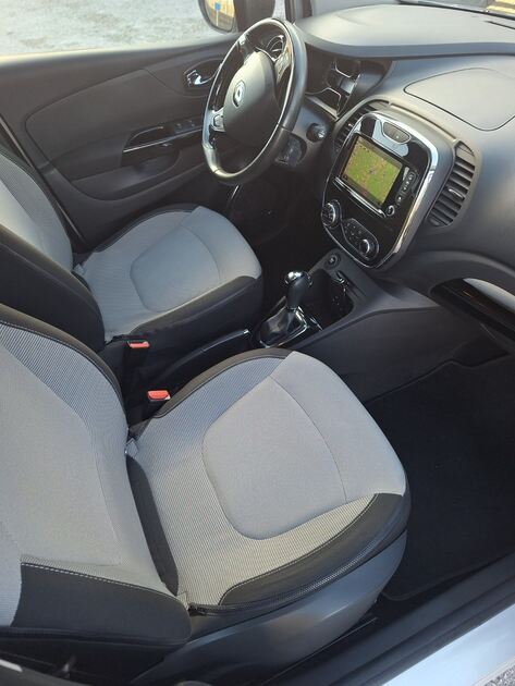 Renault Captur 1.2TCe Energy Dynamique . Carros