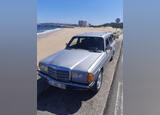 Classico, Mercedes 240D Touring.. Carros. Almada. 1980   285.000 km Manual Diesel 73 cv 5 portas Prateado Engate do reboque