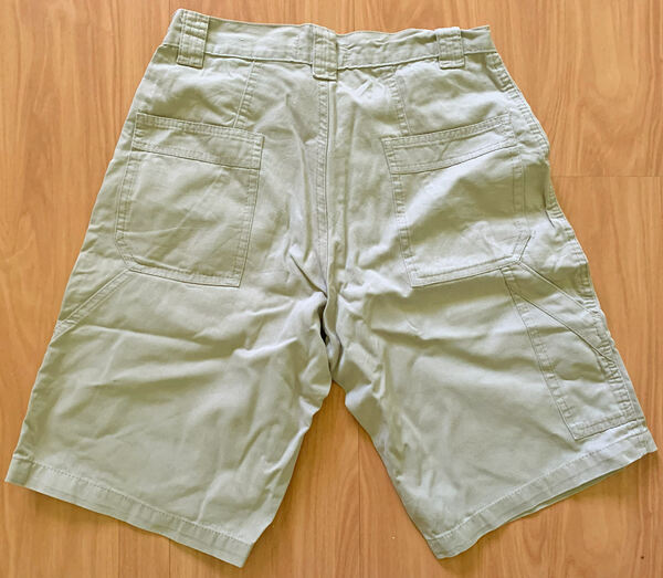 Bermudas de Adulto Unissexo, como Nova . Calções
