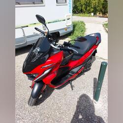 Sym Jet X 125. Motos. Loures. 2023  Sym 2.200 km Scooters Gasolina sem chumbo Vermelho 125 cc Novo / Como novo