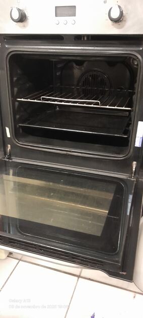 Forno Hotpoint Ariston. Fornos