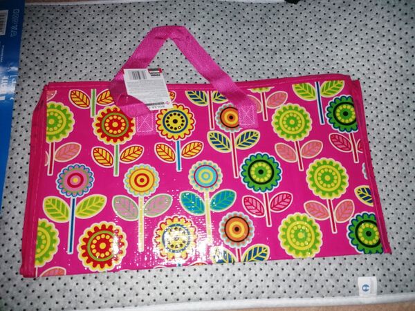 Saco de Compras Colorido 1.20€. Outras Malas