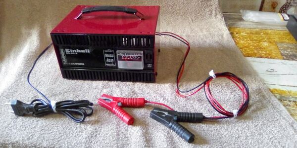 Carregador Baterias ( auto ). Outros (Acessórios Veículos)