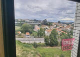 T1+1 vistas desafogadas L. Gar  Oliveira do Douro. Casa e apartamentos para vender. Vila Nova de Gaia. 66 m2 2 quartos 1 banho   Andar intermédio Classe energética D Para renovar