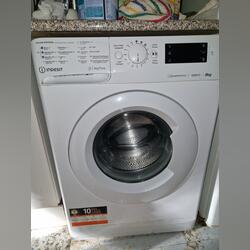 Maquina de lavar roupa. Máquinas de Lavar Roupa. Setúbal. Indesit 8 kg    Muito bom