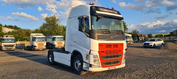 VOLVO FH 500 4X2 Ano 2016, kit hidráulico, retarda. Camiões