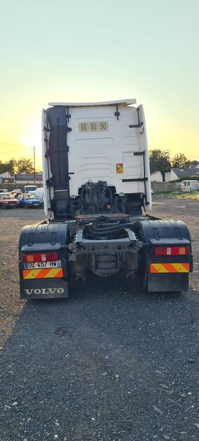 VOLVO FH 500 4X2 Ano 2016, kit hidráulico, retarda. Camiões