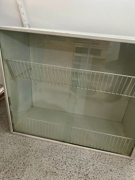 Móvel metálico para pão. Outros Bricolage