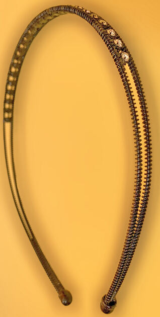 Bandolete em Metal com Brilhantes, como Nova. Diademas