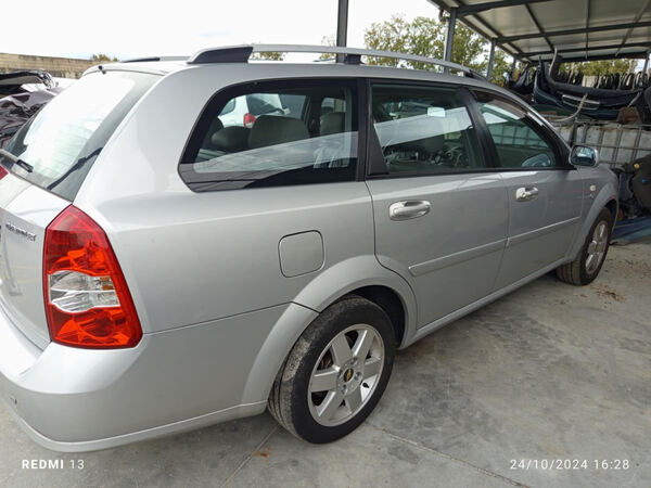 Para peças Chevrolet Nubira SW 1.6 I ano 2005. Carros para Peças