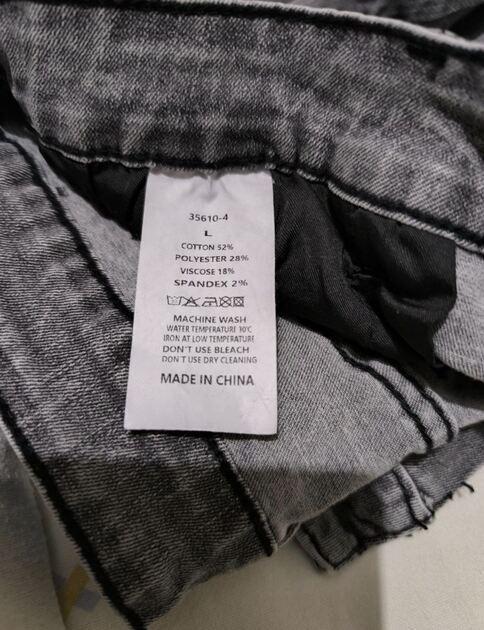 Calça Cinzenta. Calças mulher e Macacão