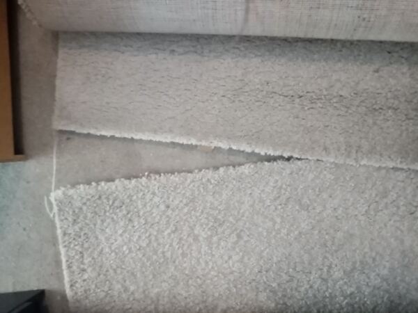 Tapetes C/Novos 240cm x 170cm. Carpetes e Tapetes