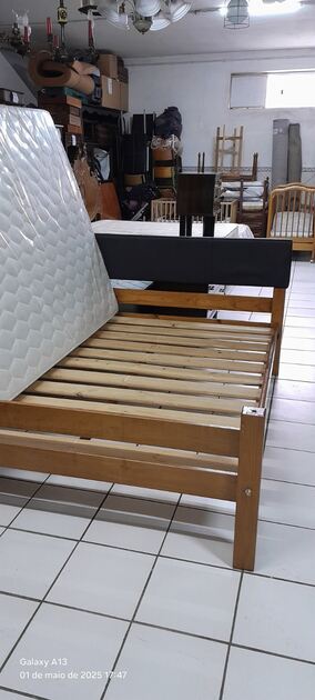 Cama de casal nº 1. Camas