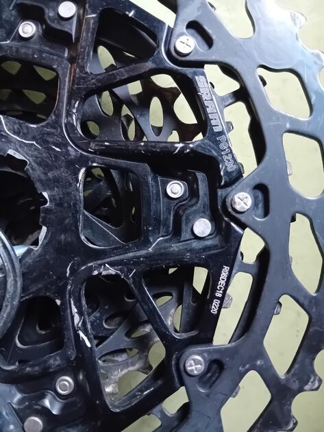 cassette +corrente 12v SRAN . Bicicletas