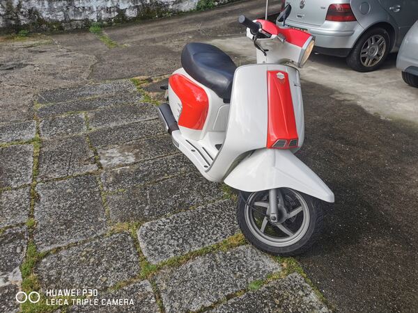 Lambretta ln 125 . Motos