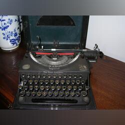 Maquina escrever. Máquina de escrever. Guimarães.     