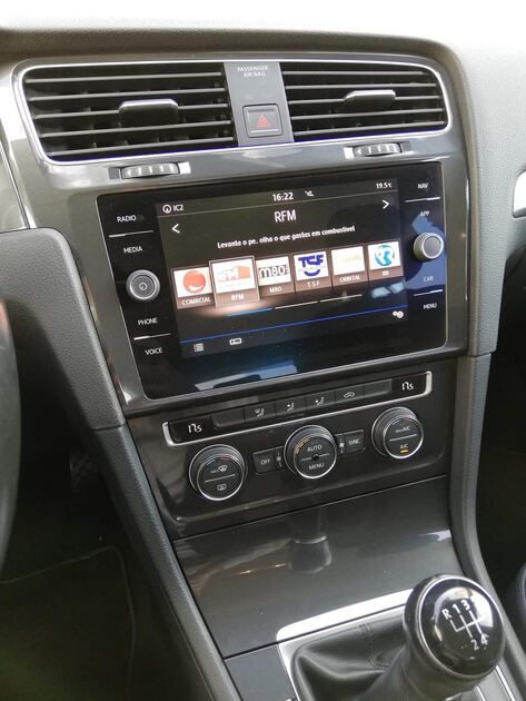 Vw Golf 1.6TDi Variant Confortline. Carros