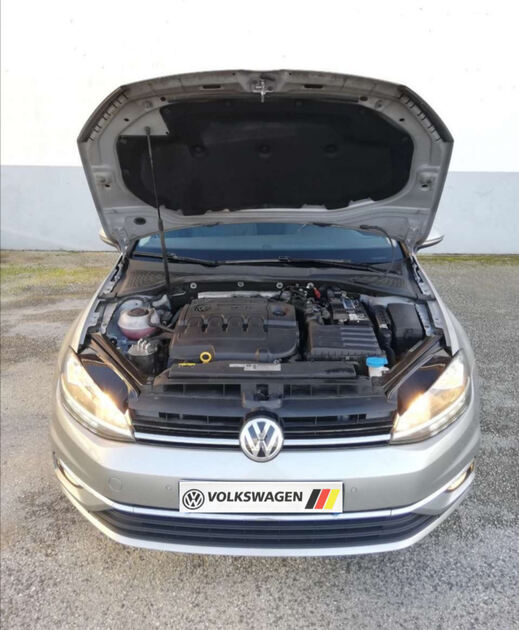 Vw Golf 1.6TDi Variant Confortline. Carros