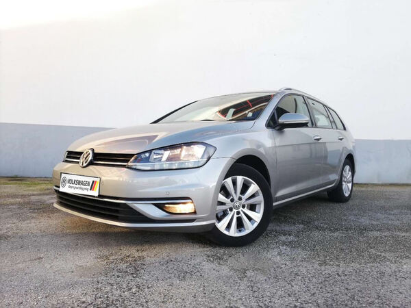 Vw Golf 1.6TDi Variant Confortline. Carros