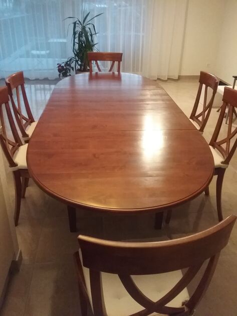 Moveis para venda. Conjunto de mesa e cadeiras