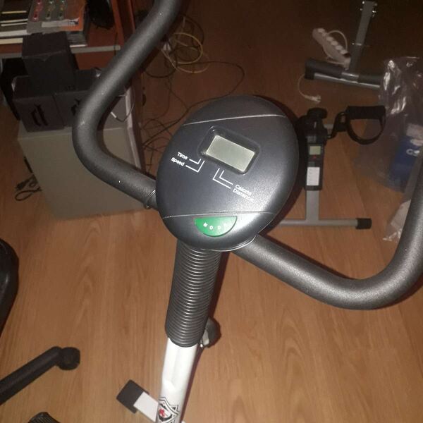 Bicicleta de casa. Bicicletas de Exercício