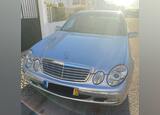 Mercedes-Benz E220 w211 . Carros