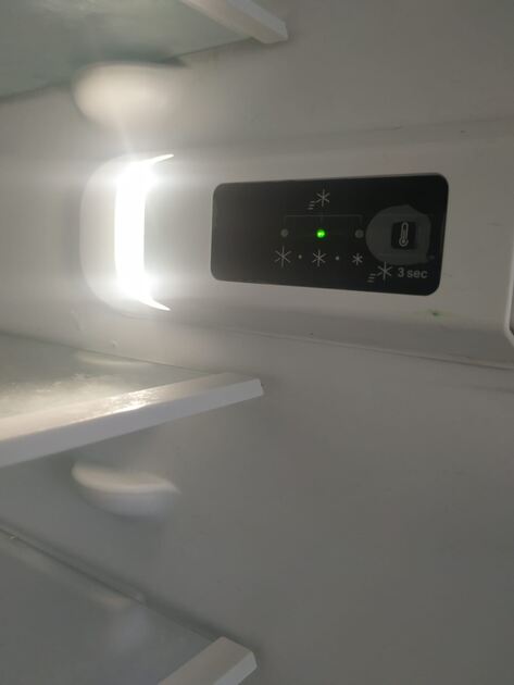 Vendo frigorífico usado bom estado . Frigoríficos