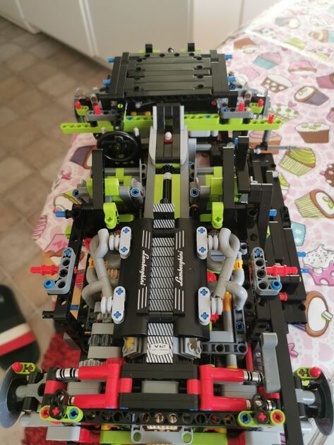 Lego replica perfeita lamborghini sian 3696pcs. Lego