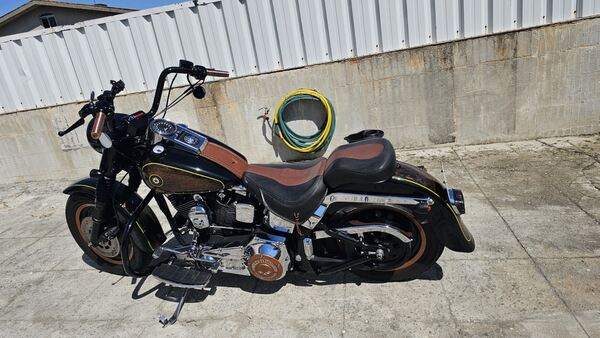 1999 Harley-Davidson fatboy. Motos