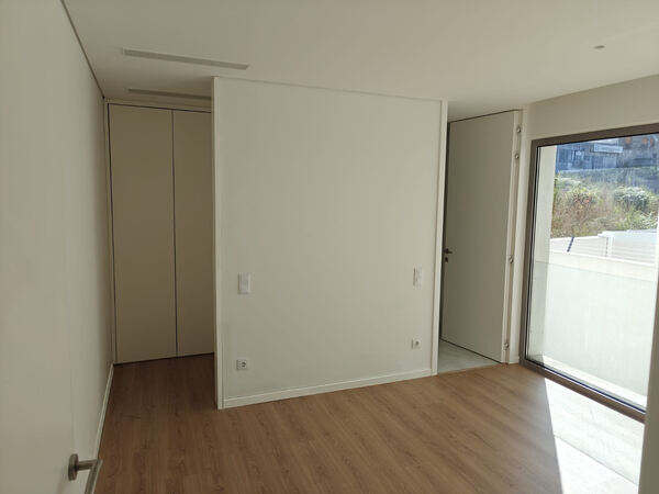 Moradia T3 em Paredes. Casa e apartamentos para vender