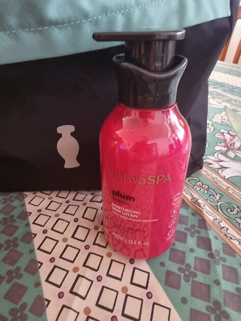 super barato conjunto 75 euros ou vendo separado. Maquilhagem