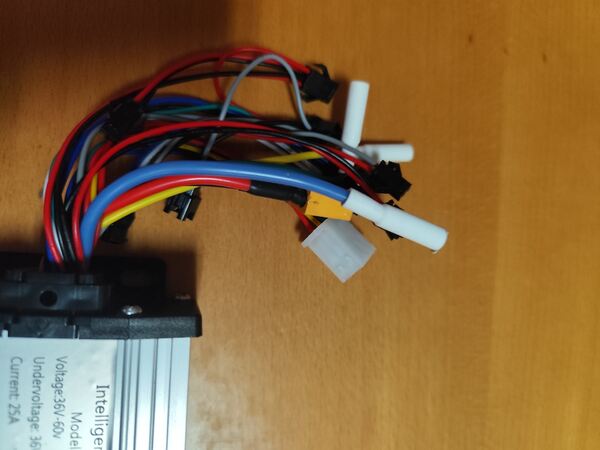controlador inteligente de motor sem escovas (brushless controller). Outros (Eletrónica)