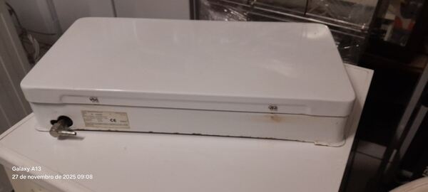 Fogão de 3 bocas a gás de botija. Fogões