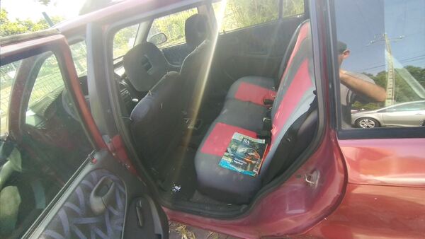 vendo Carrinha OPEL Astra F bordô 1.4i 16v de 95cv. Carros para Peças