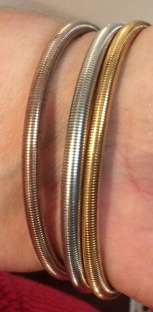 Pulseiras de mulher.. Pulseiras