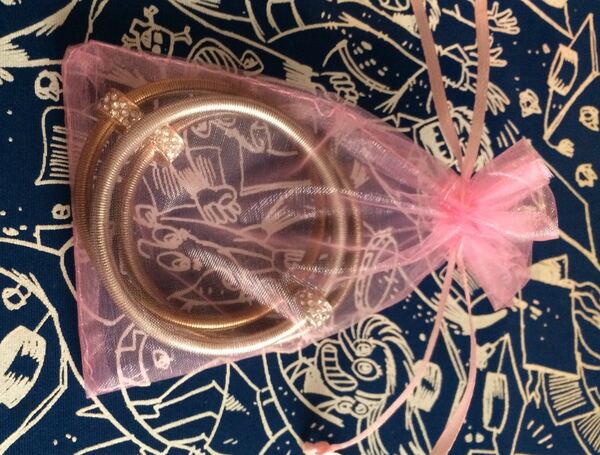 Pulseiras de mulher.. Pulseiras