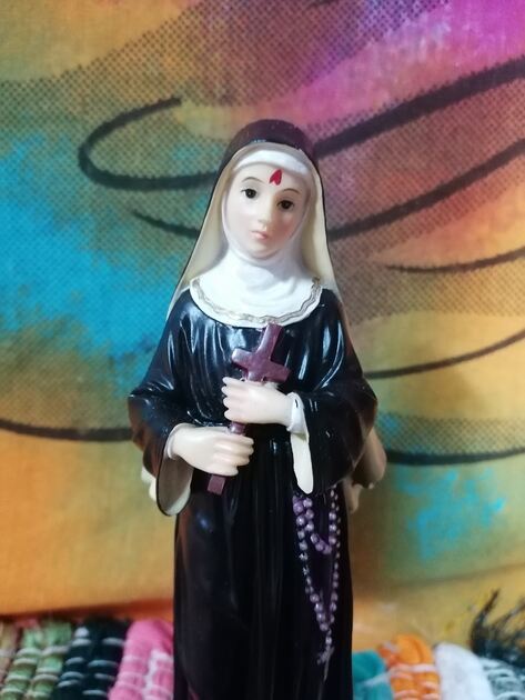 Santa Rita Cassia 20cm . Estátuas e artigos religiosos