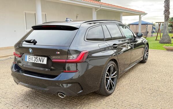BMW 320 e Touring Pack Desportivo M Auto. Carros