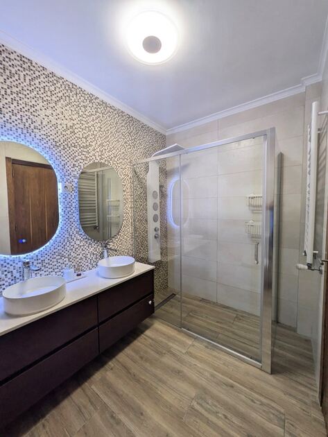 Apartamento T3 com Terraço Privativo, Garagem Box . Casa e apartamentos para vender