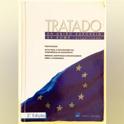Livro Tratado de Roma da União Europeia, Actualiza. Livros. Cascais.      Português Muito bom Capa mole