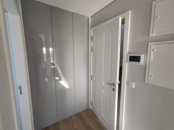 Apartamento. Casa e apartamentos para vender