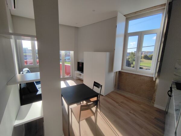 Apartamento. Casa e apartamentos para vender