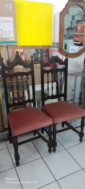 2 cadeiras para desocupar. Cadeiras