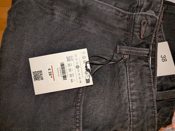 Calções Bershka novos com etiqueta . Calções