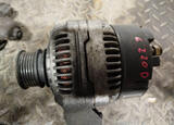 Alternador Mercedes C200 D ano 98. Motor e componentes