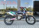 KTM 250 sxf. Motos