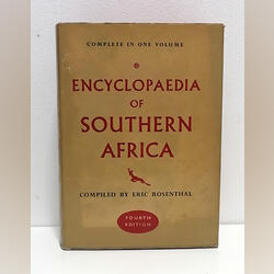 Encyclopaedia of Southern Africa (edição inglesa) . Livros